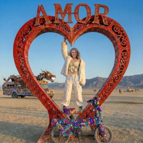 Zsue - Amor (2026) [FLAC 24/48|Lossless|WEB-DL|tracks] <Rock>